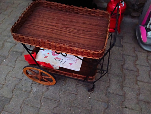 Servierwagen metallgestell mit - servierwagen,